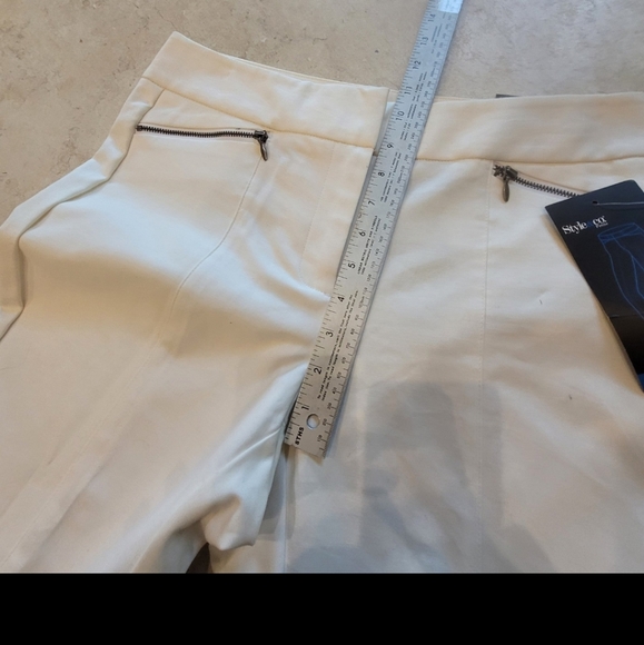 NWT Style & Co. WOMENS size 10P Slim Leg Pant. - Picture 8 of 9